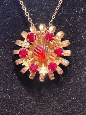 Vintage Gold-Tone Pendant Necklace with Red Stones